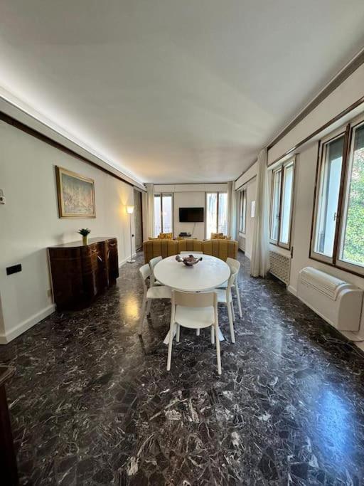 Madoneta Apartment Venedig Exteriör bild